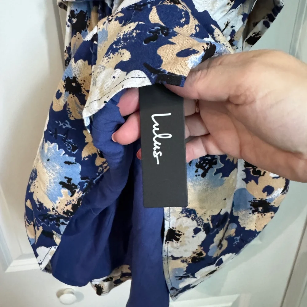 NWT Lulu’s Sunny Attraction Navy Floral Linen Bustier Belted Mini Dress Size M - Picture 6 of 8